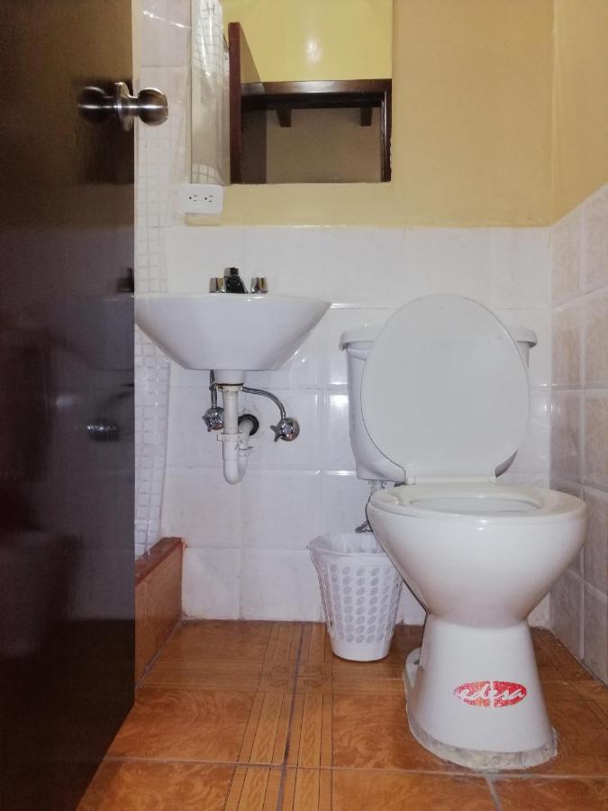 Hostal Victoria Quito Exterior foto
