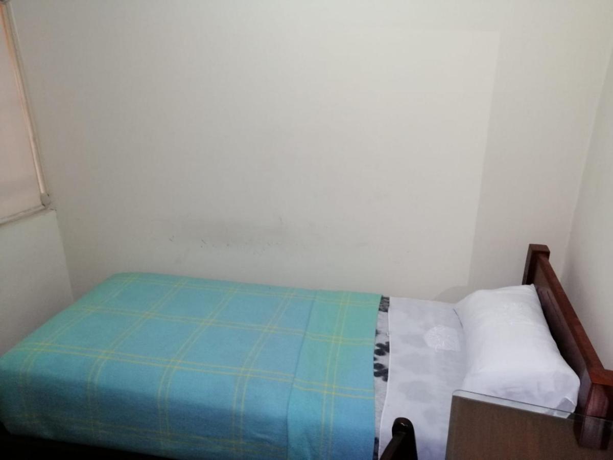 Hostal Victoria Quito Exterior foto